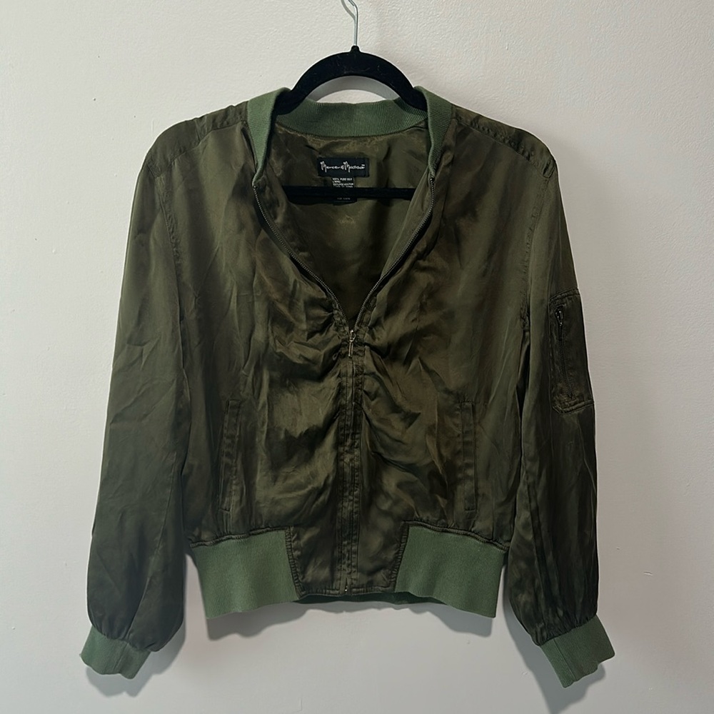 Mercer and Madison Forrest Green Silk Bomber Jacket Sz S
